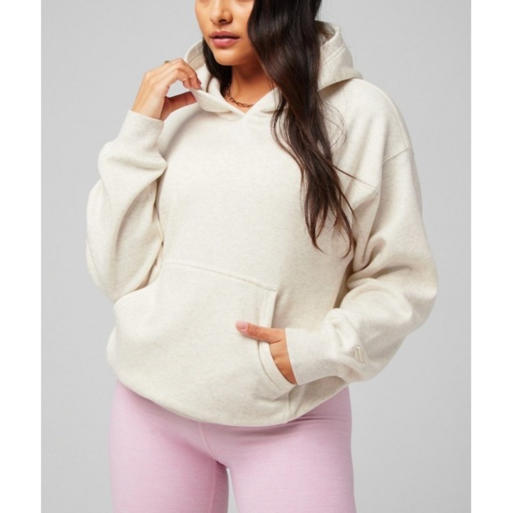 Fabletics Hoodie Women's Medium Cream Pullover Cozy Soft Streetwear Lounge Comfy